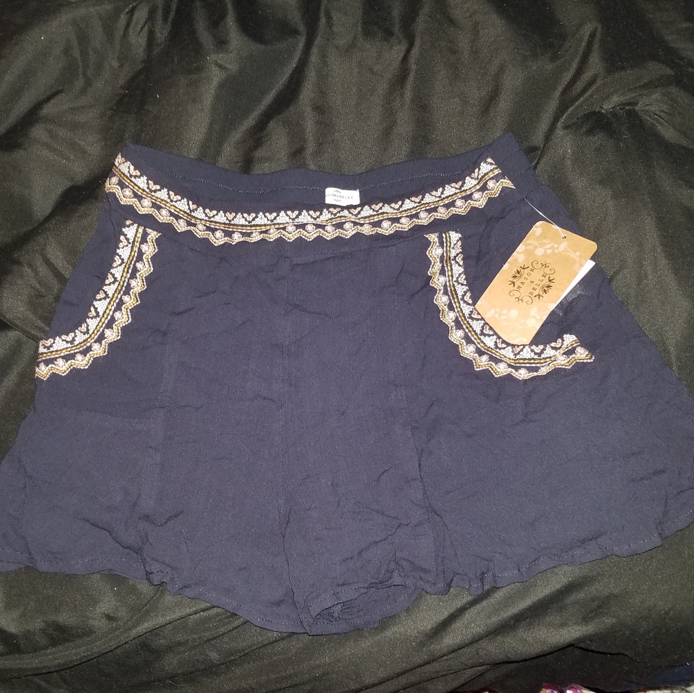 NWT! Cute summer shorts!